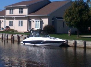 891 Adams Ave, Oshkosh, WI 54902