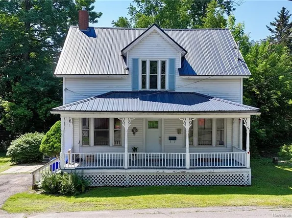 20 George St, Saint Stephen, NB E3L 2A8