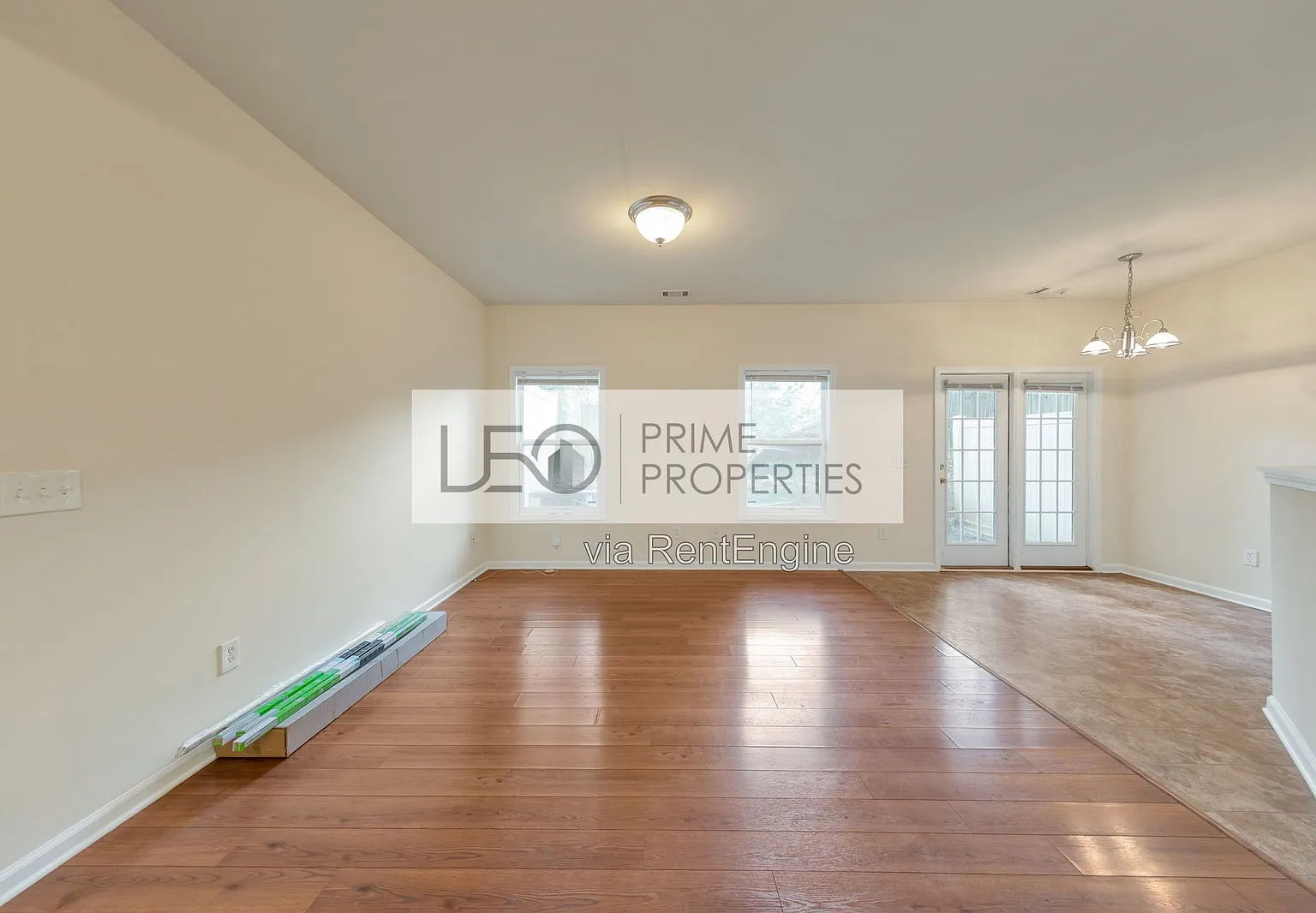 2 bed, 2.5 bath, 1550 sqft, $1,799 — Photo 3
