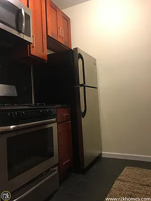 Rented by Realty 2000 Corp | media 19