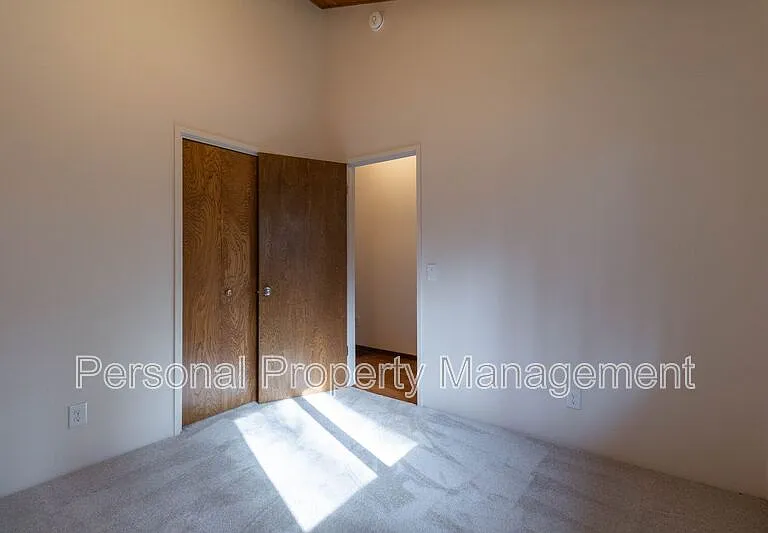 11623 SE Evergreen Hwy — Photo 7