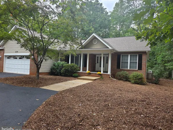 204 Tall Pines Ave, Locust Grove, VA 22508