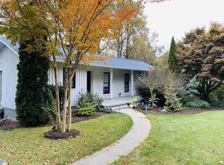 205 Pine Street Ext, Greer, SC 29651