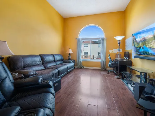 125 Wirt Avenue image 4 of 17