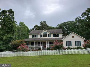 44549 Clarks Mill Rd, Hollywood, MD 20636