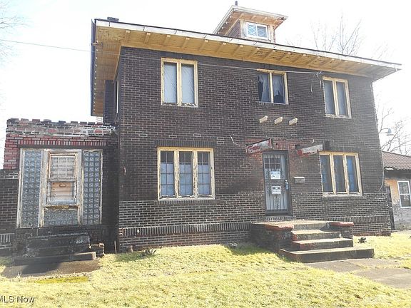 8th image of 1683 Juanita Ave