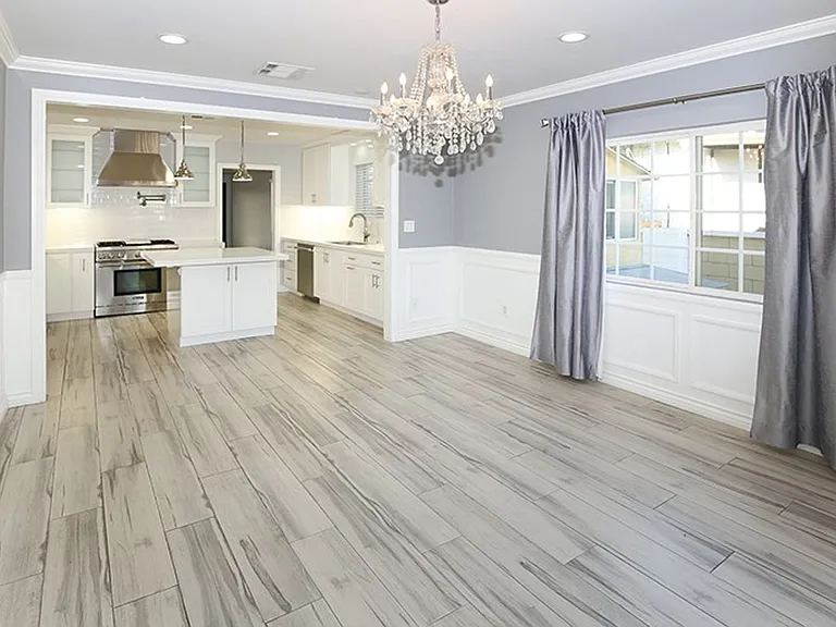 7400 Blewett Ave — Photo 8