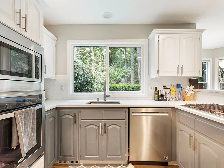 13278 Vermeer Dr — Photo 36