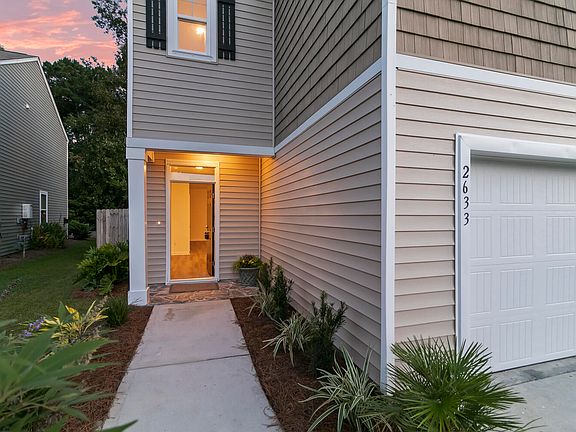 5th image of 2633 Alamanda Dr
