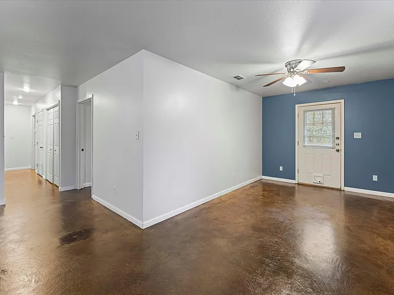 230 Private Road 7422 #230 — Photo 25