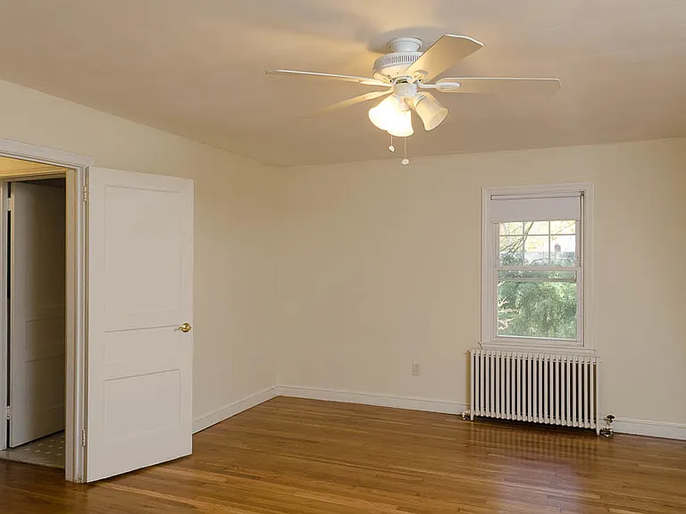 810 Jackson Ave #A — Photo 14