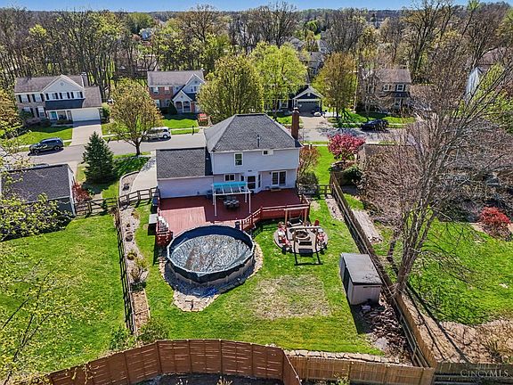 3rd image of 1166 Creekstone Dr