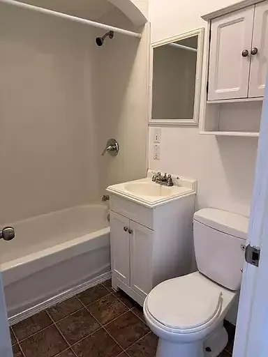 142 Provencher Blvd #2 — Photo 4