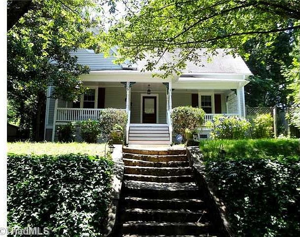 1st image of 106 Gloria Ave
