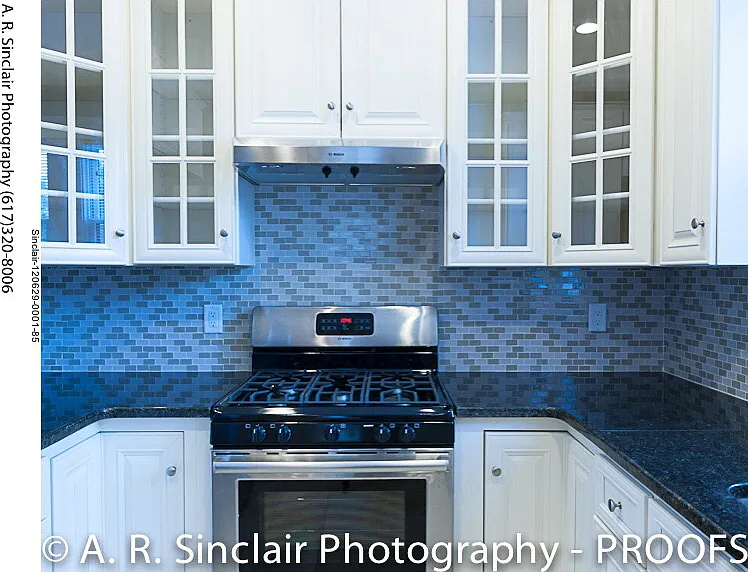 6 Centre St #3 — Photo 1