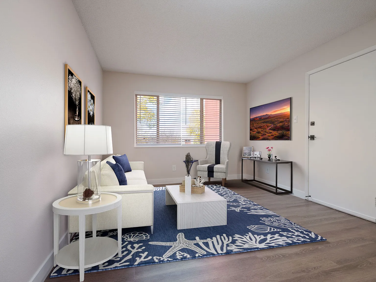 Artista Apartments — Photo 2