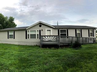 101 Woodland Trails Dr, Collinsville, IL 62234