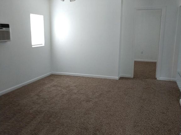 2nd image of 17422 Batesville Pike #17422