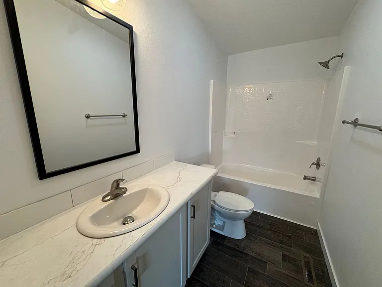 1 Dolan Ln — Photo 16
