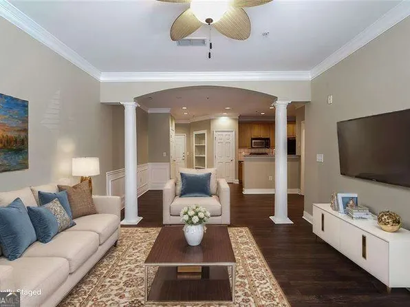 2103 Stratford Cmns #2103, Decatur, GA 30033
