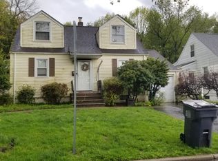 74 Highland Ave, Bergenfield, NJ 07621