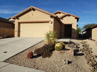 1068 W Pastora Peak Dr, Green Valley, AZ 85614
