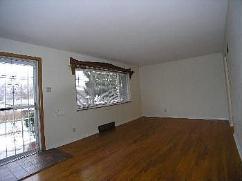 2nd image of 942 Rayburn Ave
