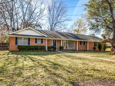 1739 Woods Dr, Arlington, TX, 76010