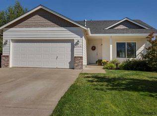 132 NW Howard Ln, Dallas, OR 97338