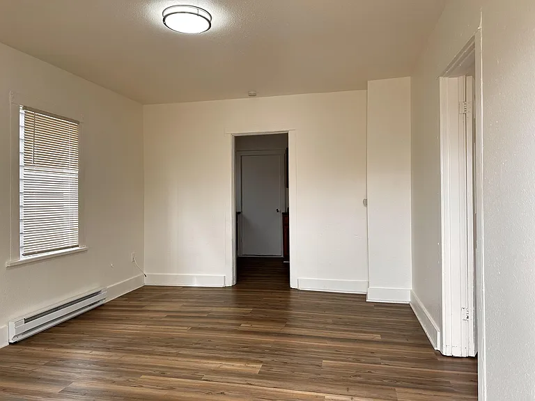 2303 Pacific Ave — Photo 2