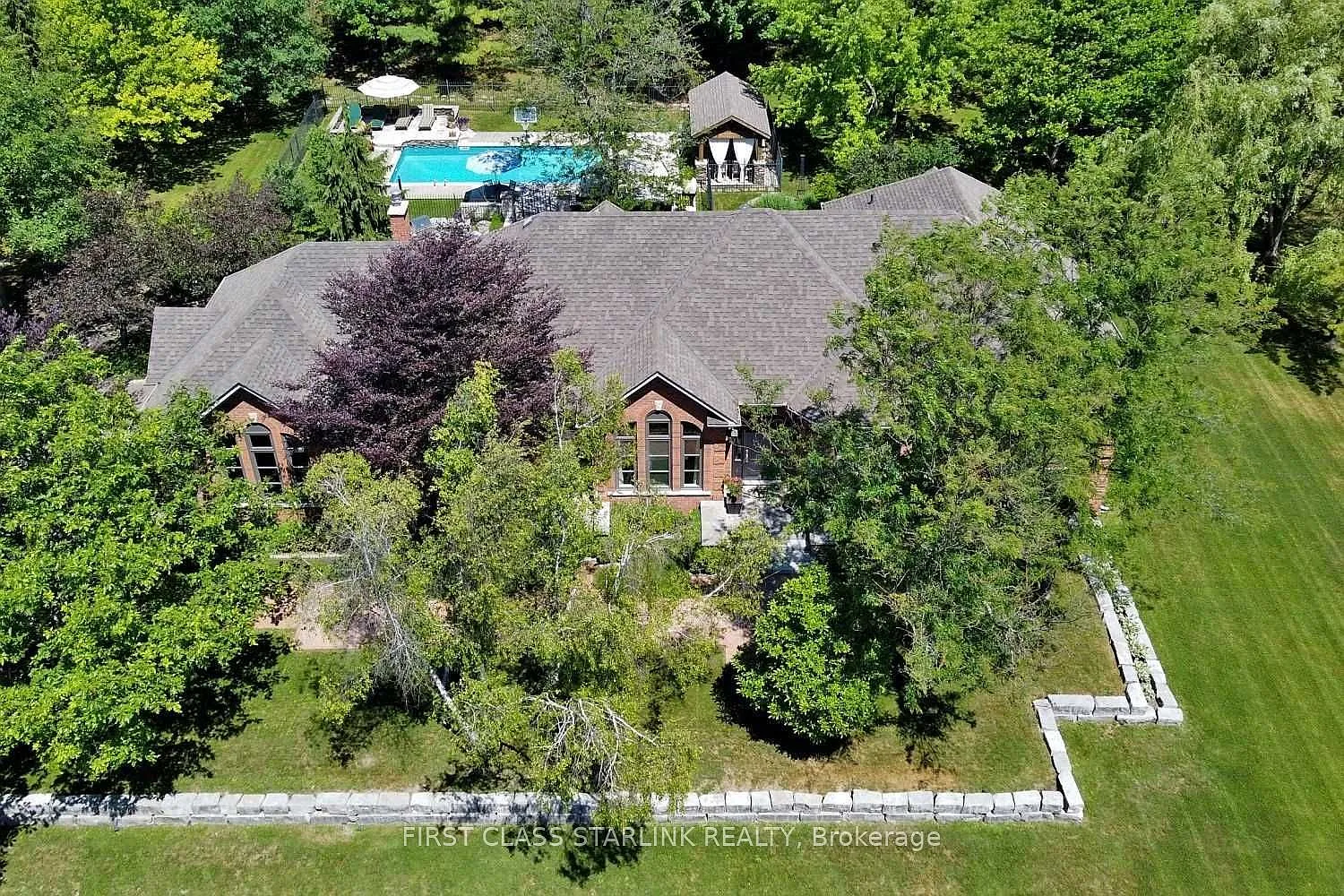 3 bed, $5,500 — Photo 1