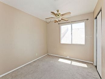 2nd image of 4704 Beaconsfield St