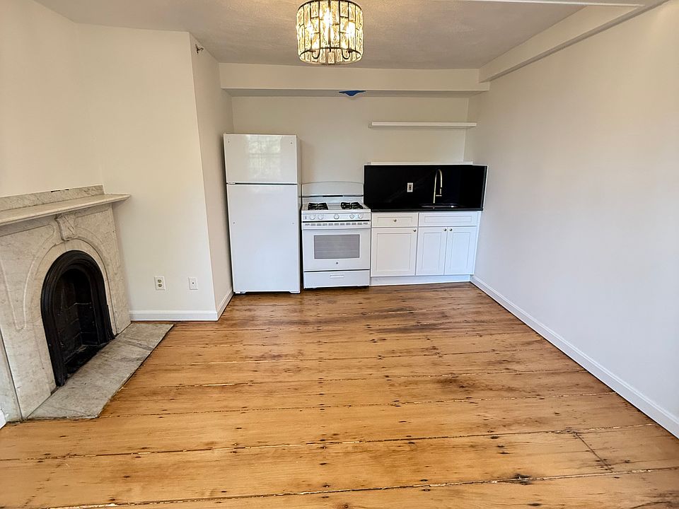1st image of 313 Essex St Unit 201