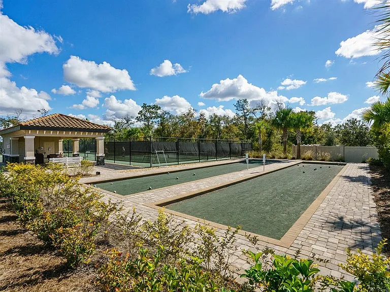 16717 Bwana Pl — Photo 49