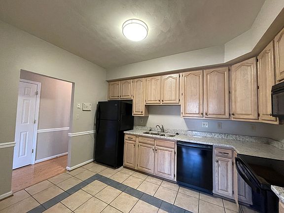 4th image of 5309 Canterford Ln
