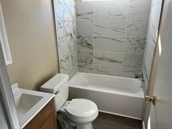 3rd image of 13 Wren Ln
