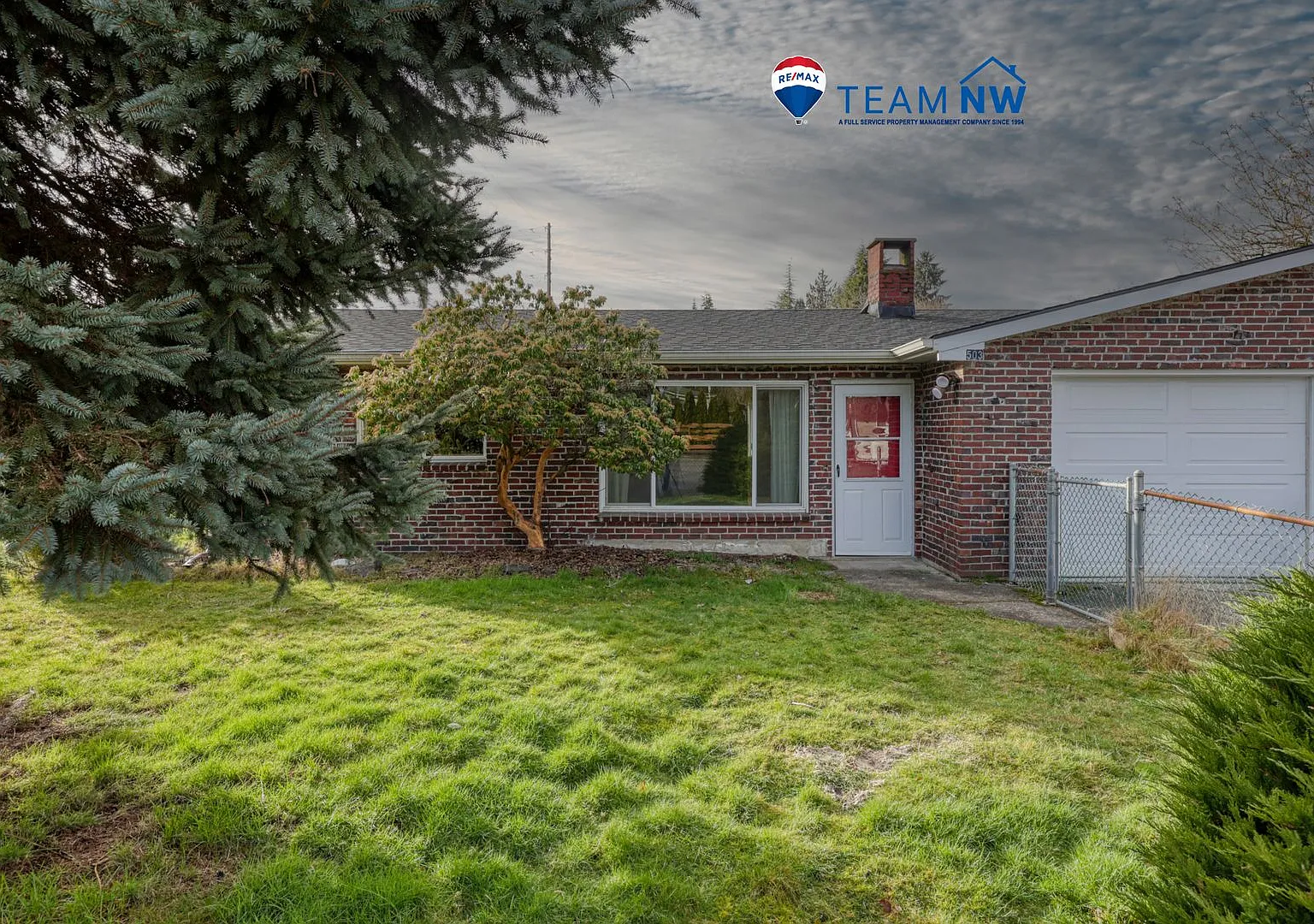 Desirable Tumwater Hill 1960's classic charmer with 2 beds, 1 bath, attached garage. New paint an... — Photo 1