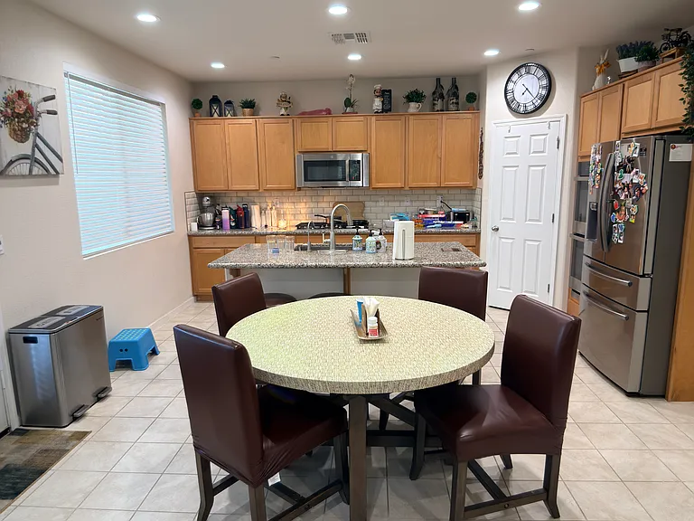 1547 S Oliveira Dr — Photo 11