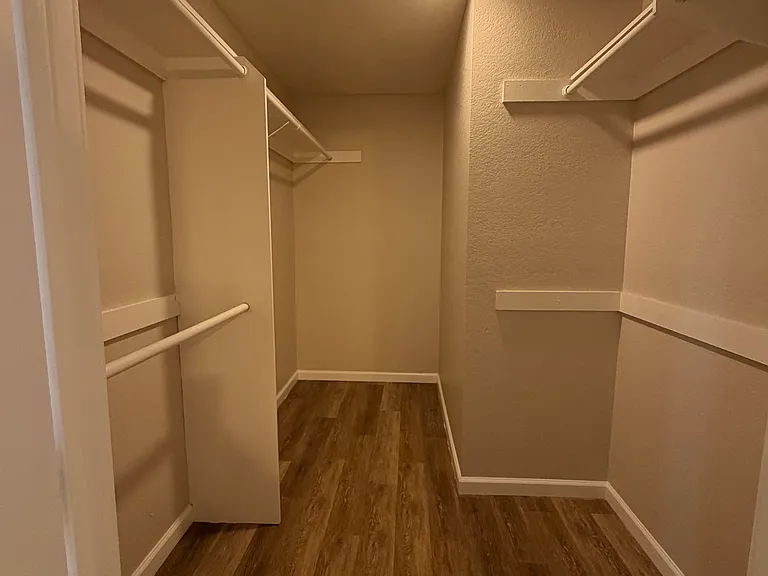 84 Kingswood Dr #6 — Photo 11