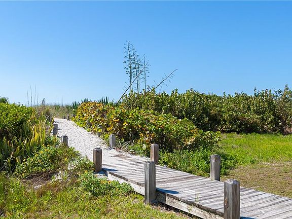 5th image of 2212 Beach Villas