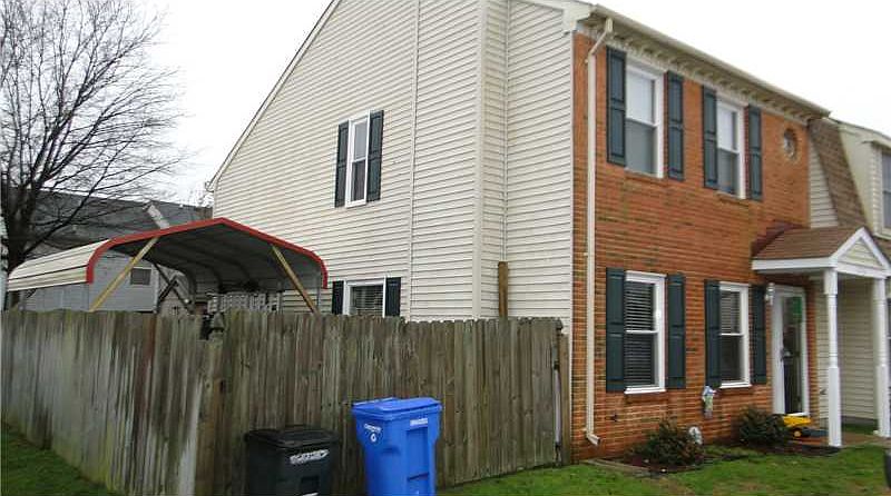 1st image of 1216 Basswood Ct
