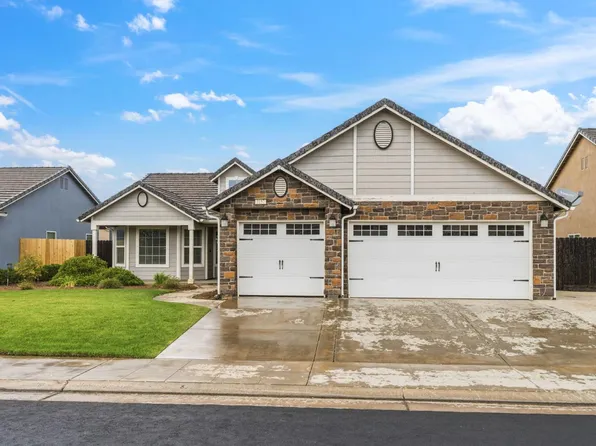 3157 Twain Ave, Clovis, CA 93619