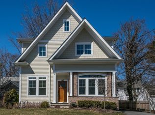 147 Bradley Rd, Scarsdale, NY 10583