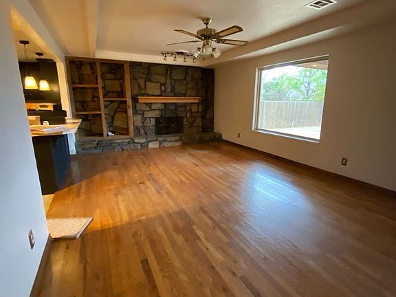 5th image of 11716 Sagamore Dr