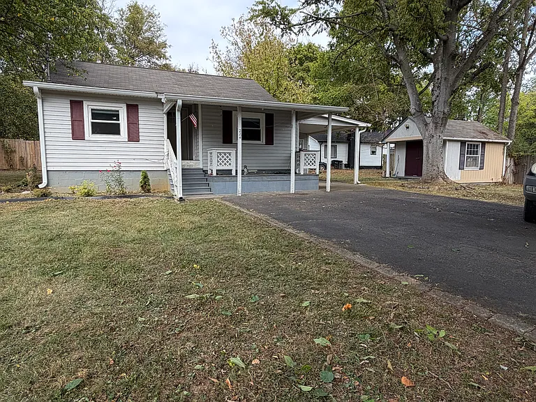 224 Nokes Dr — Photo 2