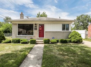 8130 Margaret St, Taylor, MI 48180