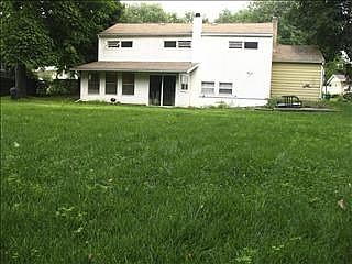 2nd image of 10 Norah Ln
