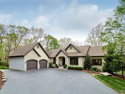 1275 Diamond Valley Dr, High Ridge, MO, 63049