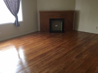 1903 20th Ave NW #5, Calgary, AB T2M1H6