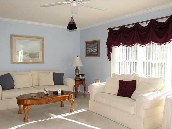 5th image of 833 Watson Ave